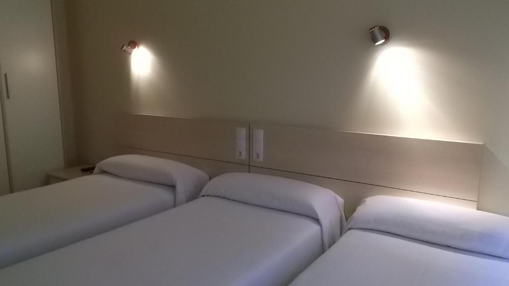 Hostal Europa Castejón Стая снимка